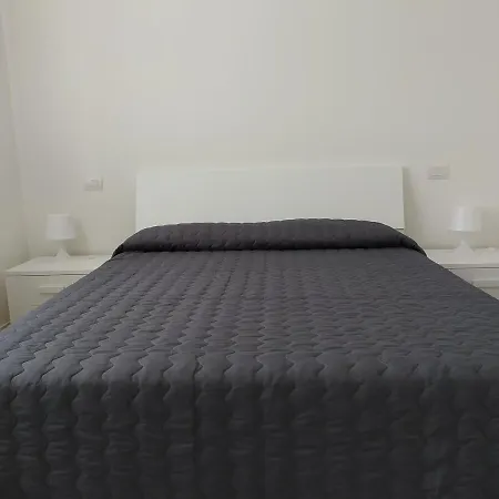 F2 - Black And White * Τζεσόλο Λίντο